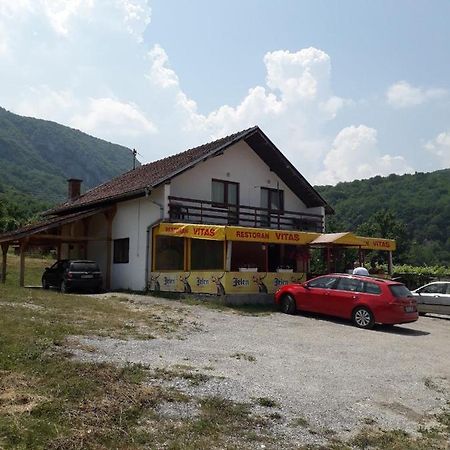 Bed and Breakfast Prenociste Vitas Miljevina Exterior foto