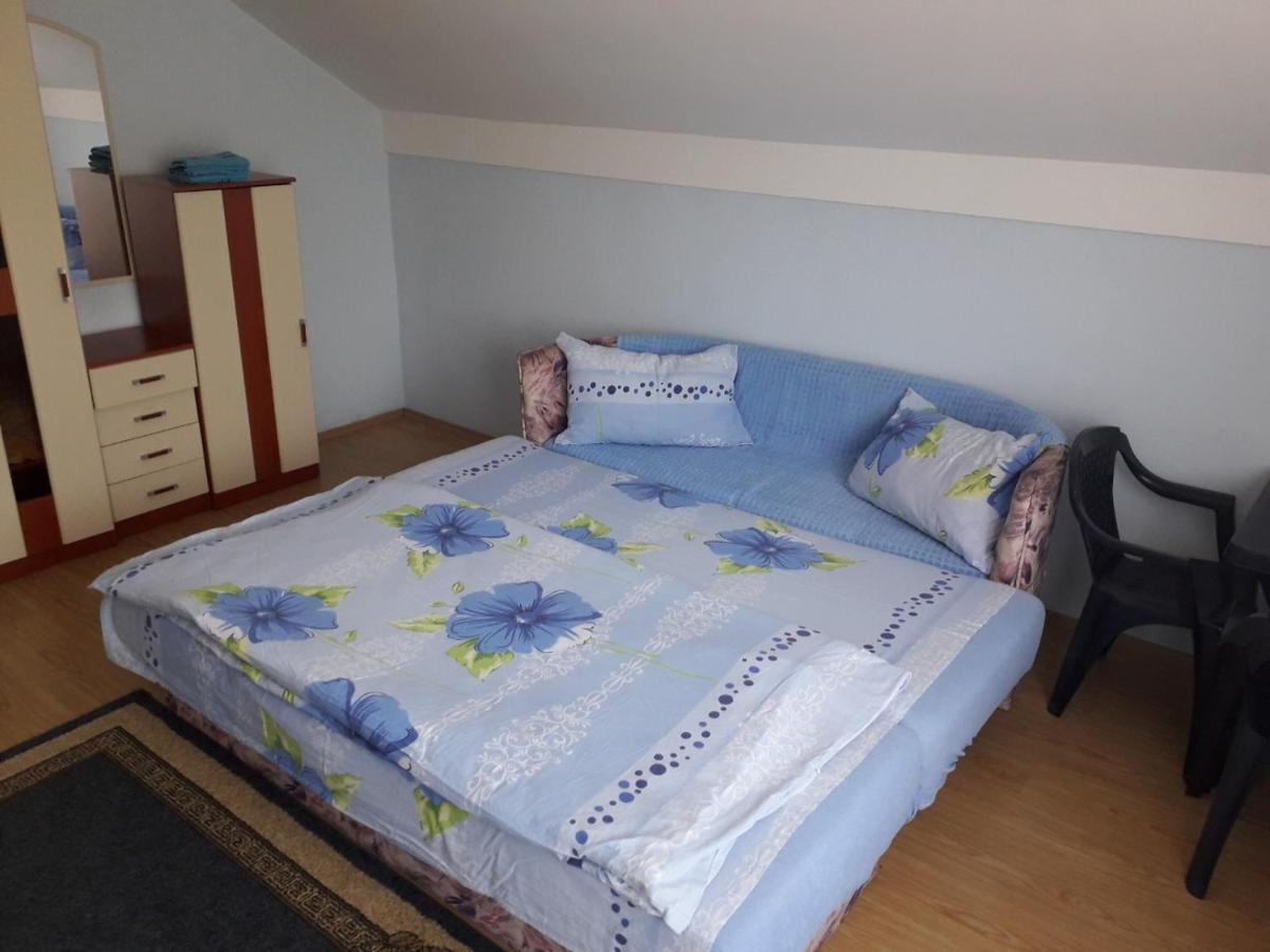 Bed and Breakfast Prenociste Vitas Miljevina Exterior foto