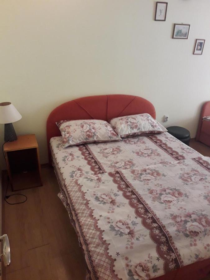 Bed and Breakfast Prenociste Vitas Miljevina Exterior foto